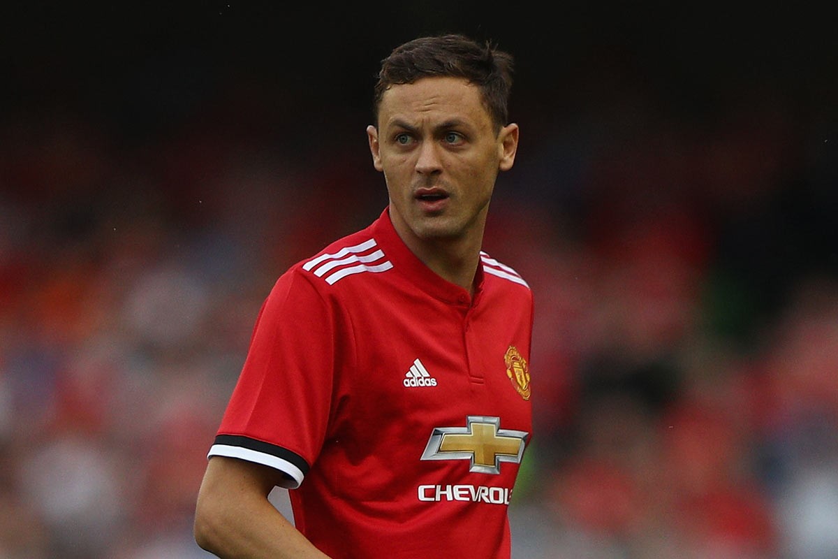 不仅强调个 不仅强调个