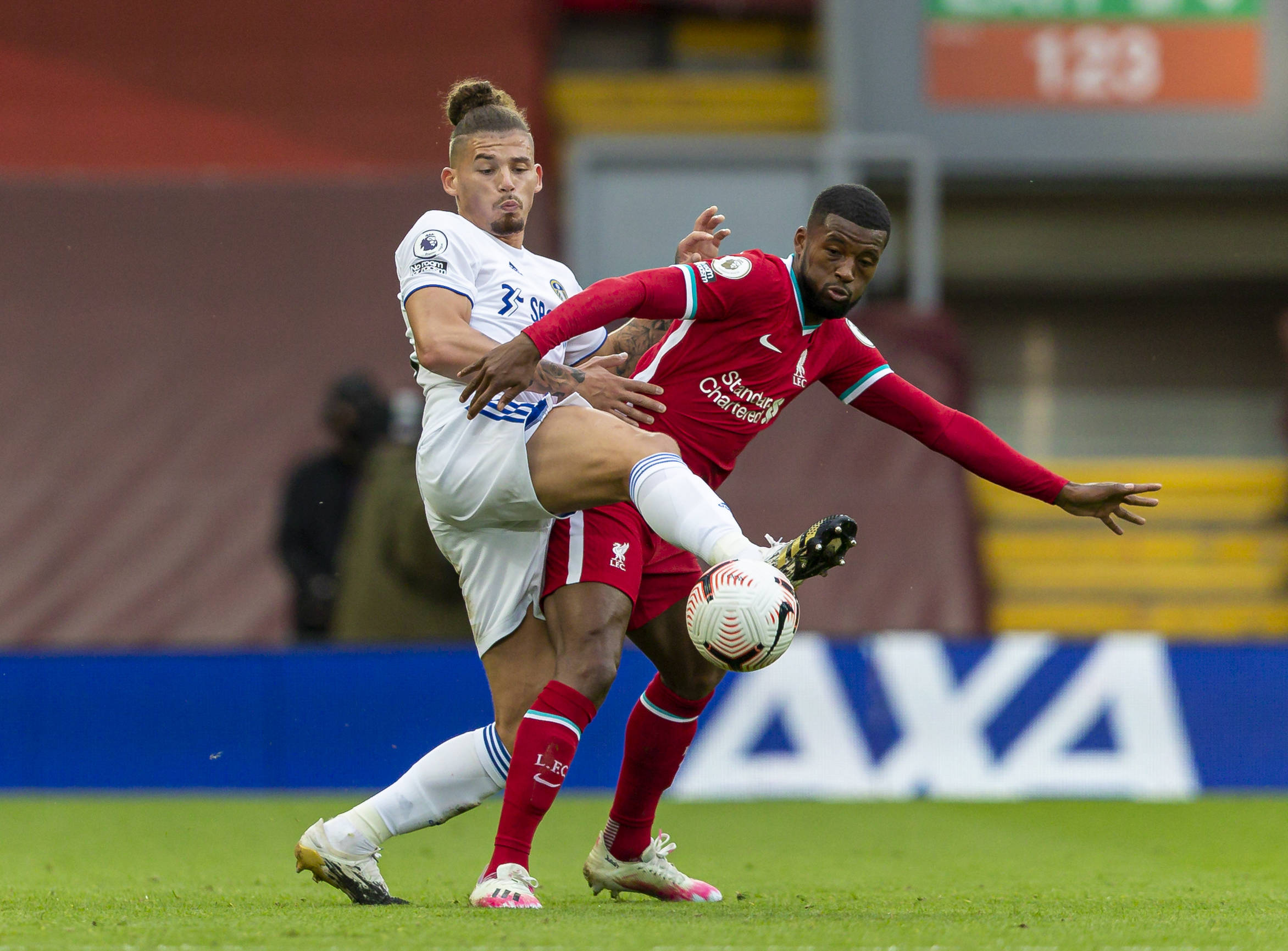 文中深度剖 文中深度剖